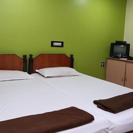 Vani Lodge Visakhapatnam Ngoại thất bức ảnh