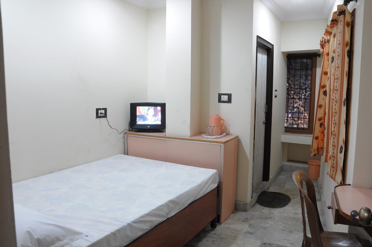Vani Lodge Visakhapatnam Ngoại thất bức ảnh