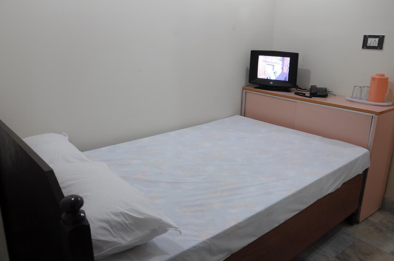 Vani Lodge Visakhapatnam Ngoại thất bức ảnh