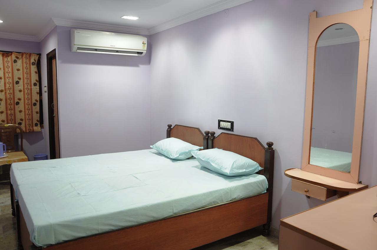 Vani Lodge Visakhapatnam Ngoại thất bức ảnh