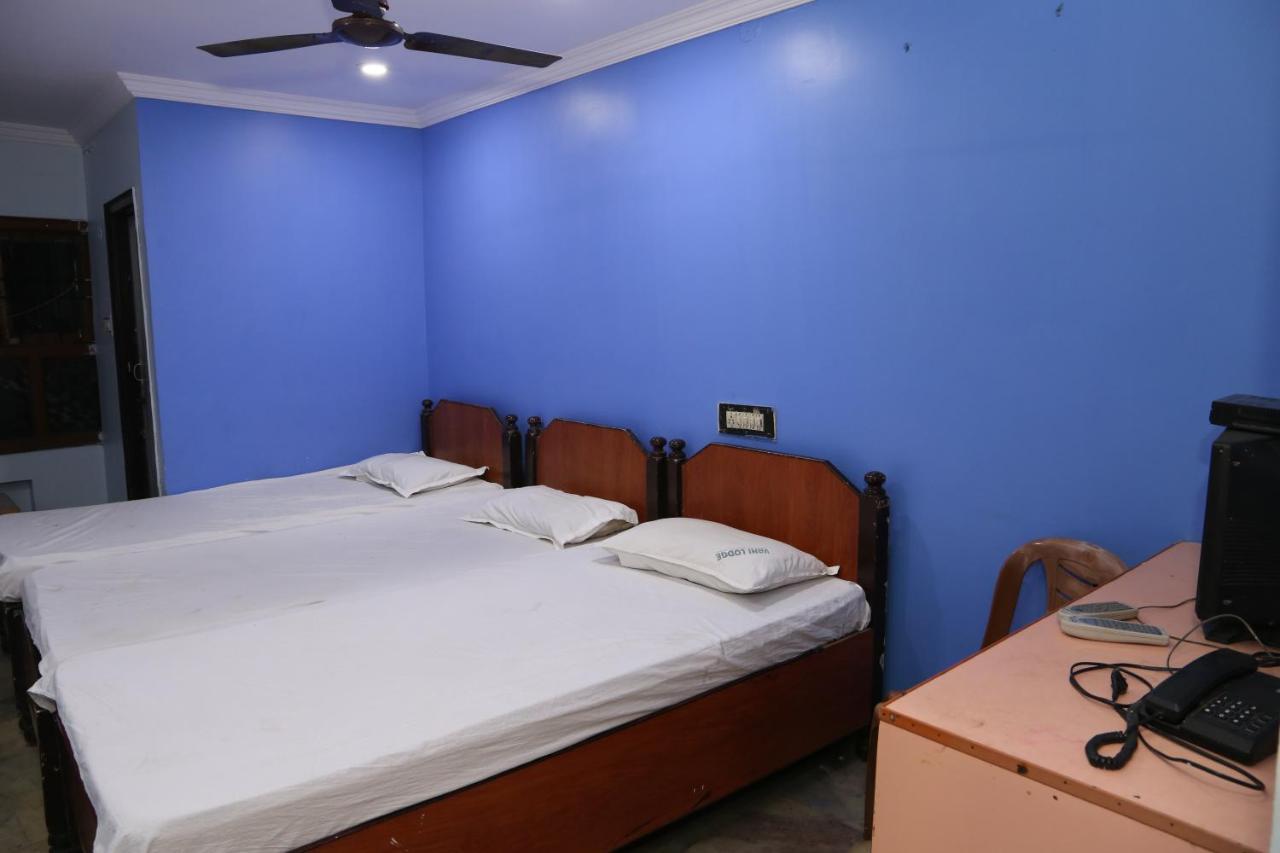 Vani Lodge Visakhapatnam Ngoại thất bức ảnh